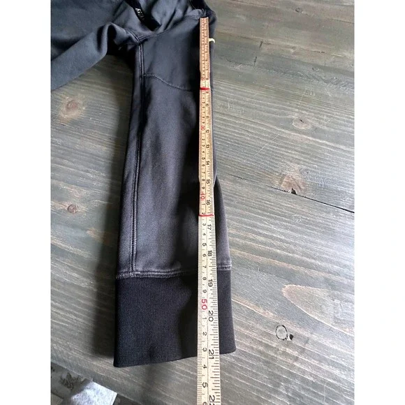 Nike NFL Salute to Service Denver Broncos Camo Hoodie - Boys Youth Large (14/16) - Picture 8 of 10